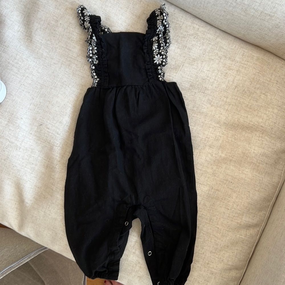 Black baby girl jumpsuit 6-12 months